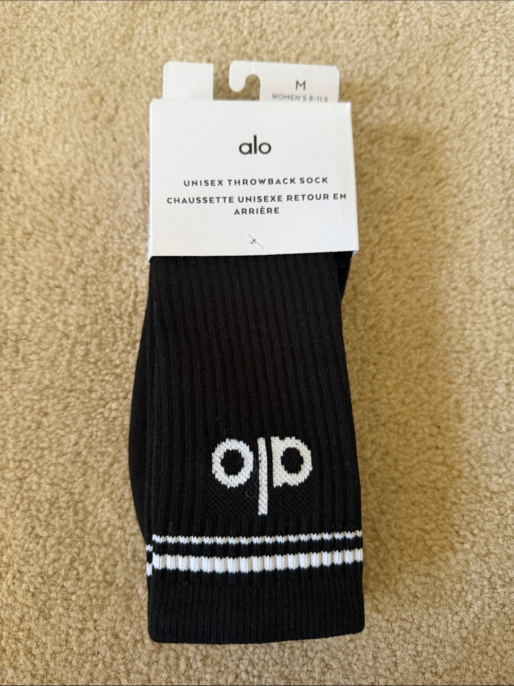 FREE WITH $50+ Purchase ALO Unisex Throwback Sock - Black/White